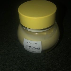 GLOW RECIPE BANANA SOUFFLÉ MOISTURIZER